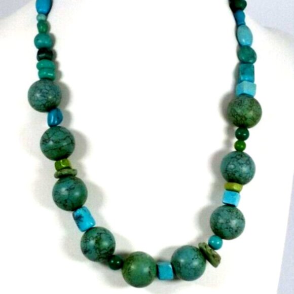 Blue, Green and Yellow Turquoise Howlite Beaded Necklace 22" - Picture 1 of 3